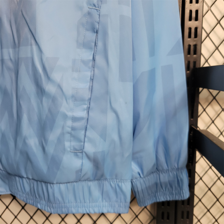 Uruguay Windbreaker
