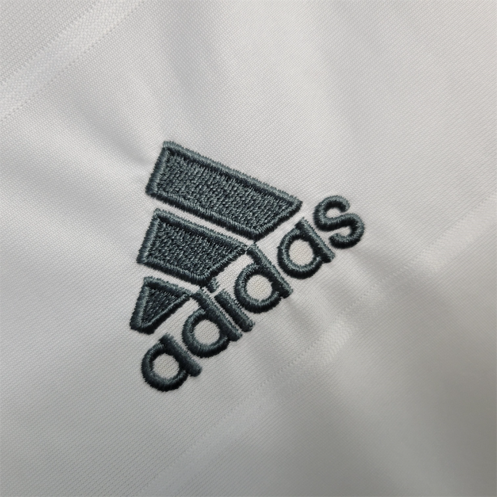 2013-14 Real Madrid CF Home Long Sleeve Kit