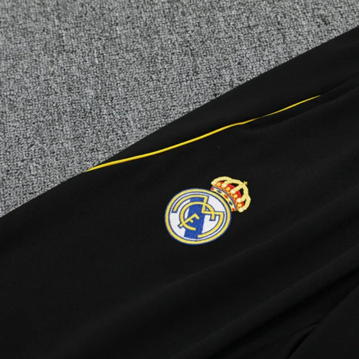 2025/2026 Real Madrid White and Black Tracksuit