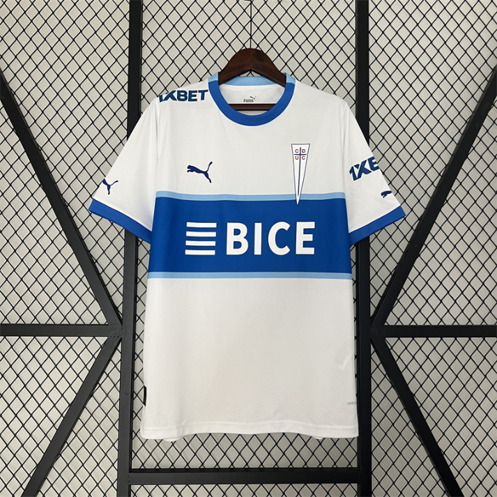 2024-25 Club Universidad Católica Home Kit
