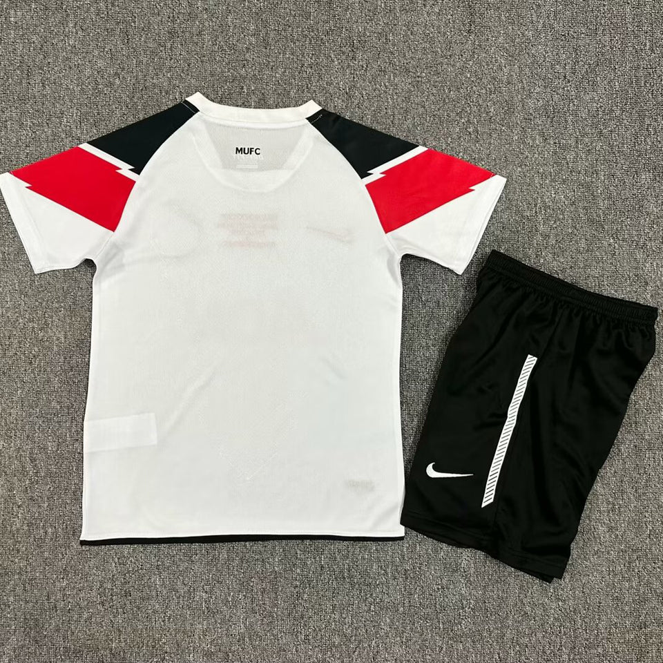 2010/11 Manchester United Away Short Sleeve Retro Kids Jersey