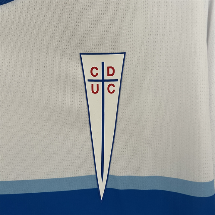 2024-25 Club Universidad Católica Home Kit